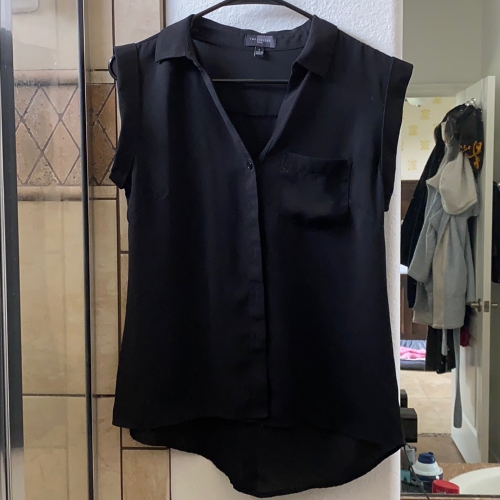 Short sleeved button down dress shirt